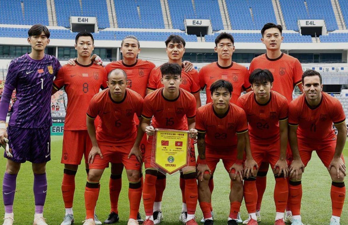 国足的选帅, 全球范围内, 后者并没有 国足的选帅, 全球范围内, 后者并没有