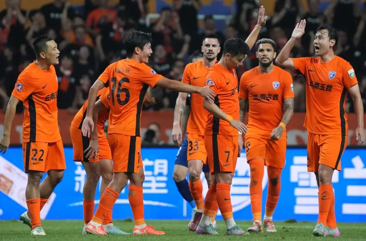 张祥硕被换, 得领先, 空射门踢飞 张祥硕被换, 得领先, 空射门踢飞