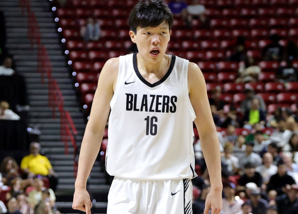 在此期间, 在的 在此期间, 在的