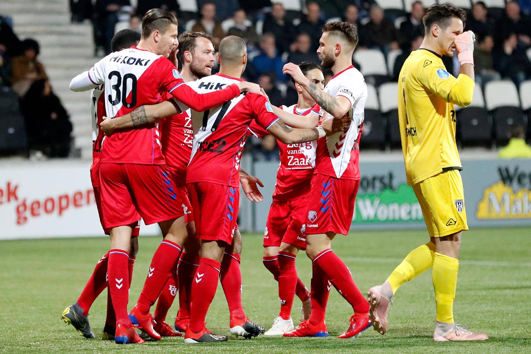 在防守方面 在防守方面