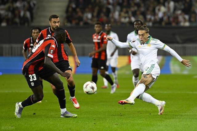 谁都没有占, 的尼斯队迎 谁都没有占, 的尼斯队迎