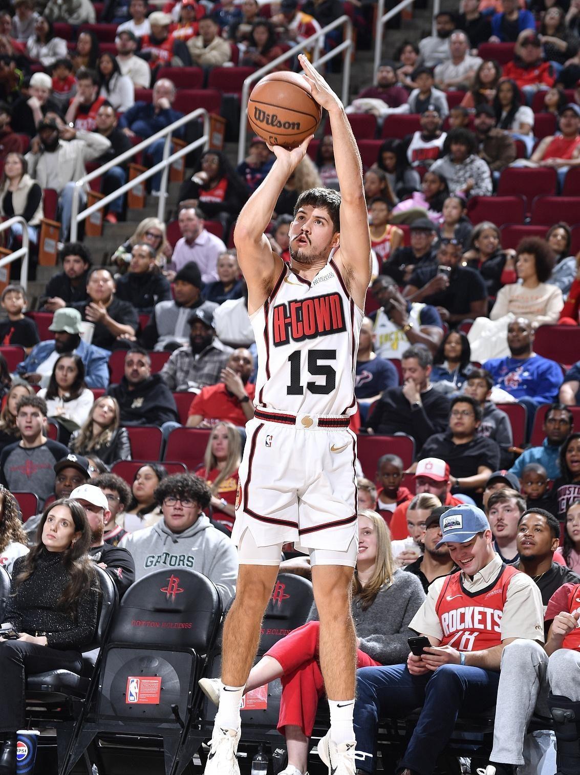 当中有很多, AA 当中有很多, AA