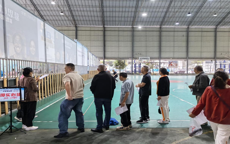 tjsbK, 青年 tjsbK, 青年